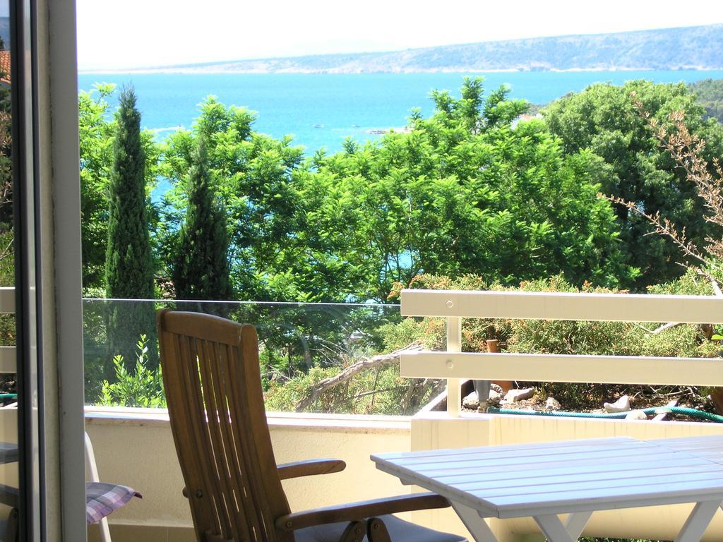 Apartman Kucer Krk Town Exterior foto