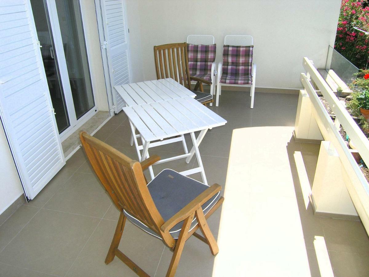 Apartman Kucer Krk Town Exterior foto